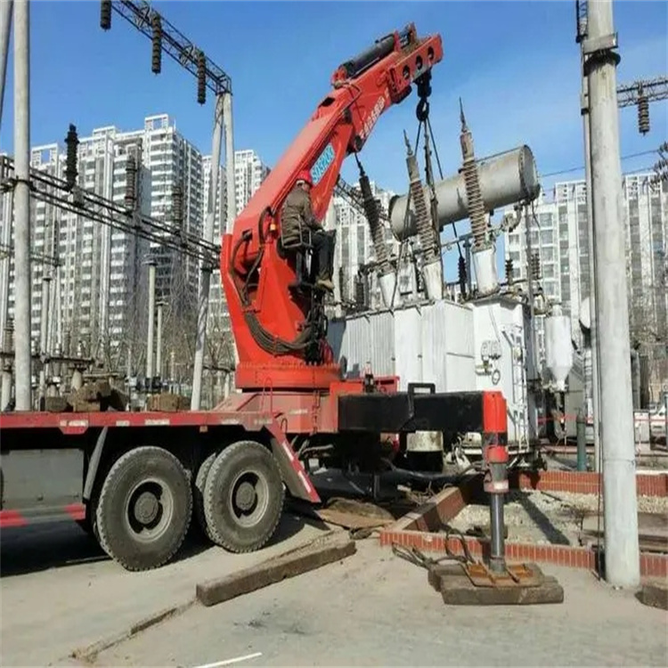 佛罗镇就近吊车出租|工地厂房吊装设备租赁|24小时高效响应