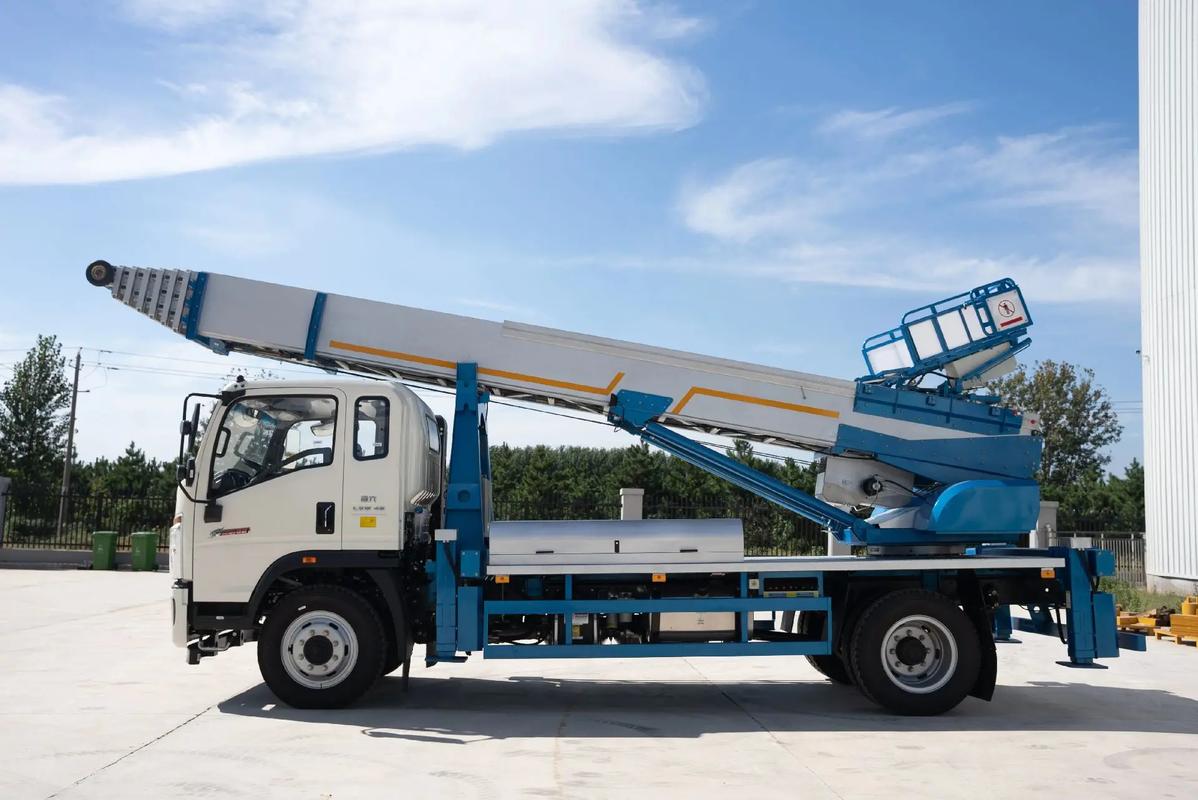 佛罗镇云梯上料车租赁费用