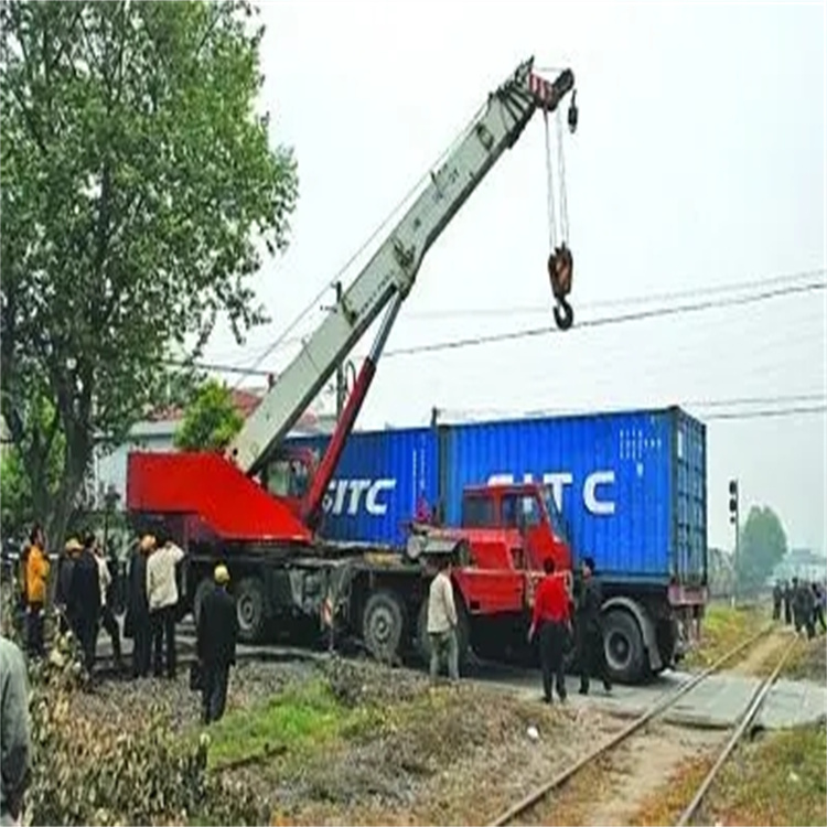 佛罗镇如何快速找到附近的吊车救援公司