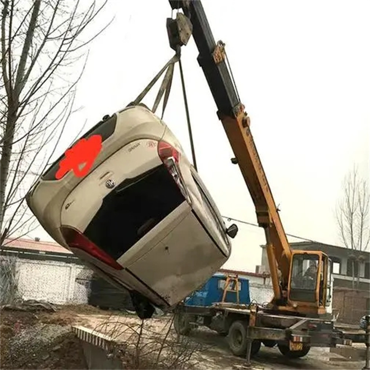 佛罗镇随时待命，吊车24小时道路救援服务全解析